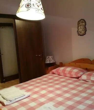 Mirarmonti Nel Cuore Di Pozza Con I Tuoi Animali Pozza di Fassa Exterior photo