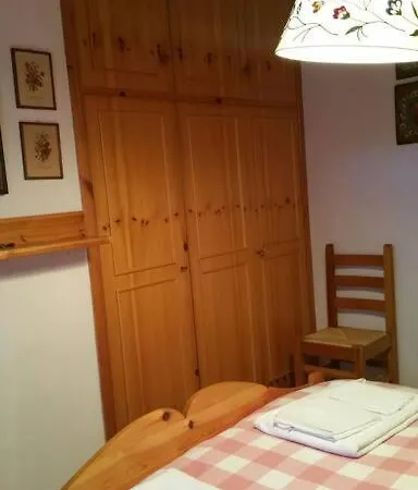 Mirarmonti Nel Cuore Di Pozza Con I Tuoi Animali Pozza di Fassa Exterior photo